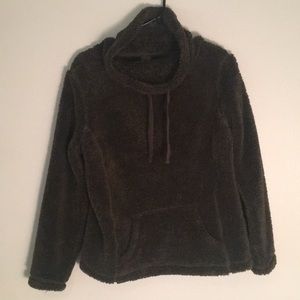 Woman’s fuzzy sherpa